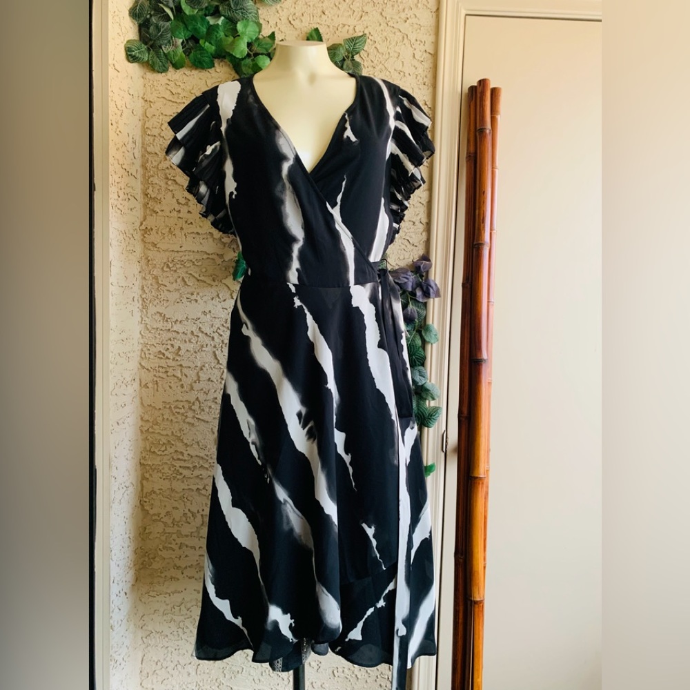NWT Halston Dress